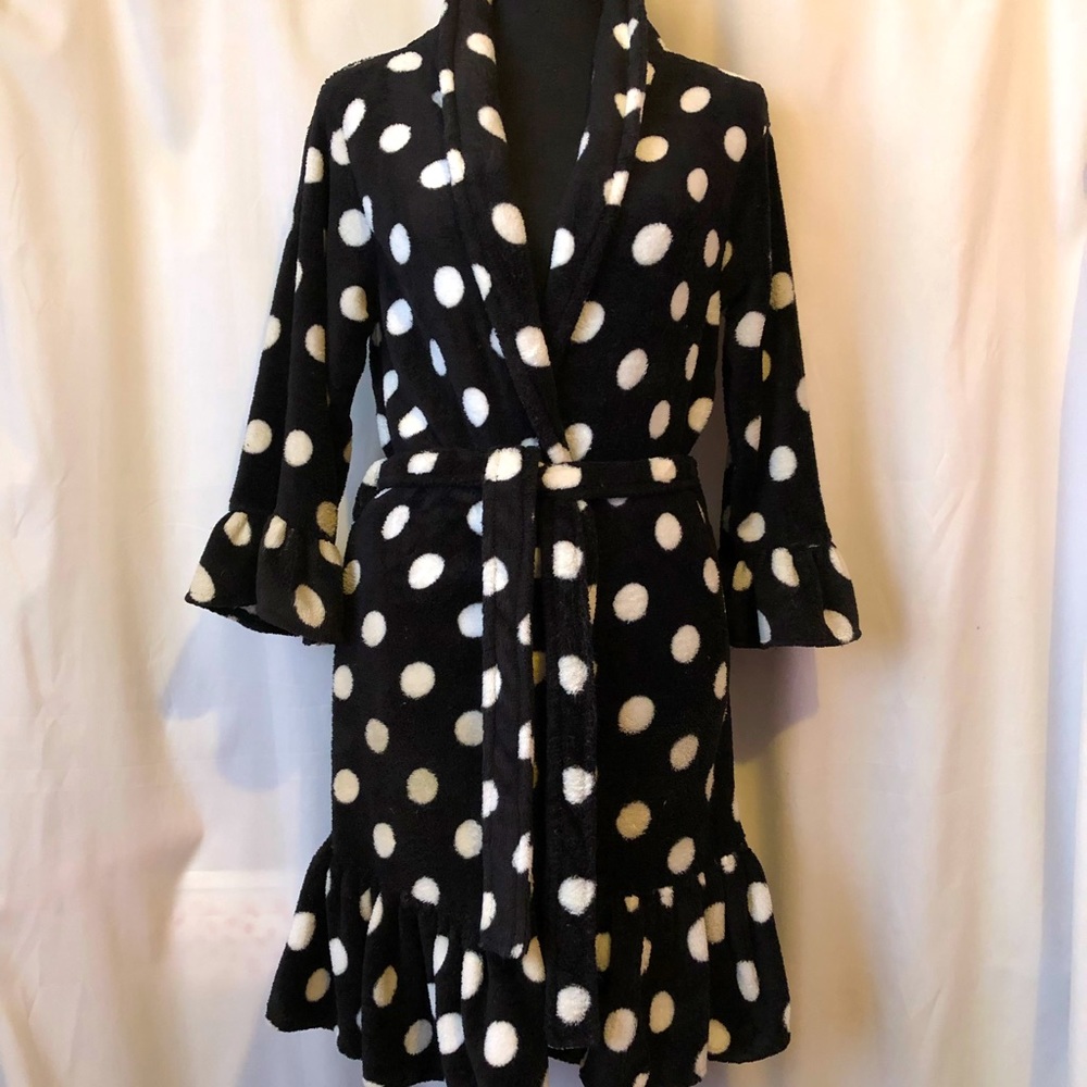 Polka Dot Robe, Size M, Ruffle Trim, Hot Kiss